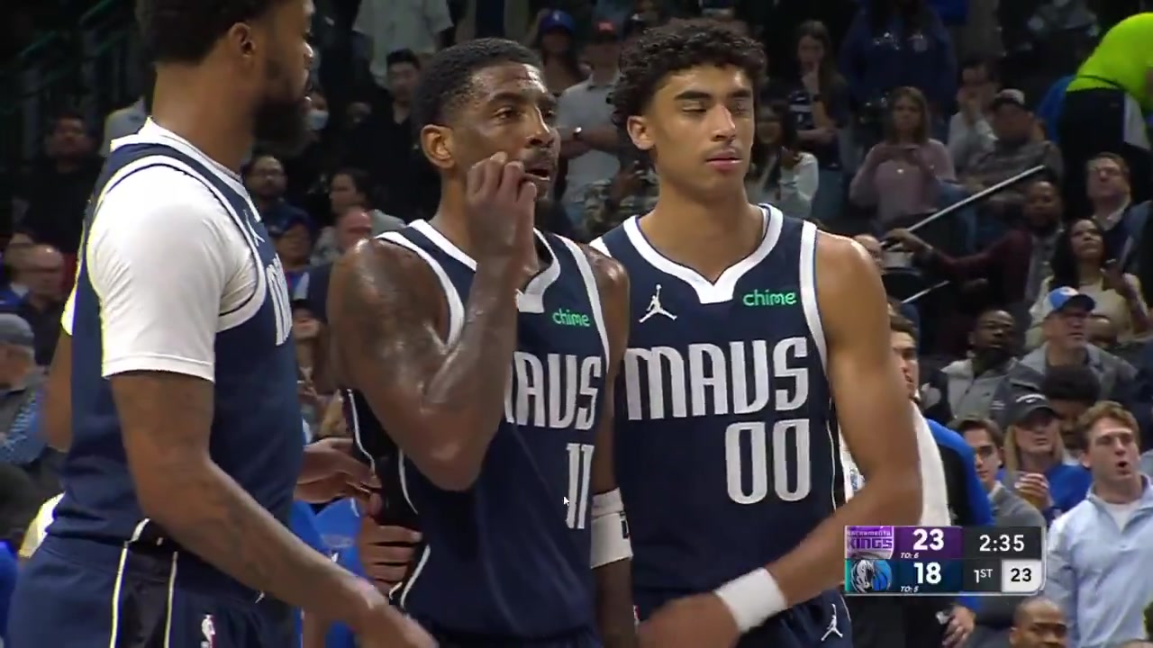 金年会体育🥹眉子好人！欧文受伤寸步难行 浓眉过来将其搀扶回更衣室