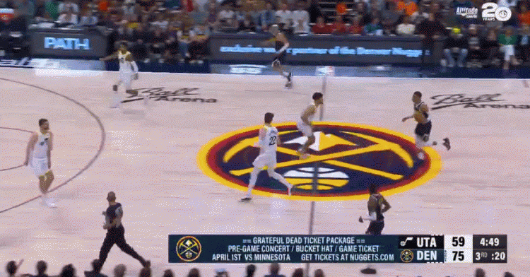 金年会体育约基奇：球呢？😂威少直塞传球 打到筐直接反弹后场助攻对手