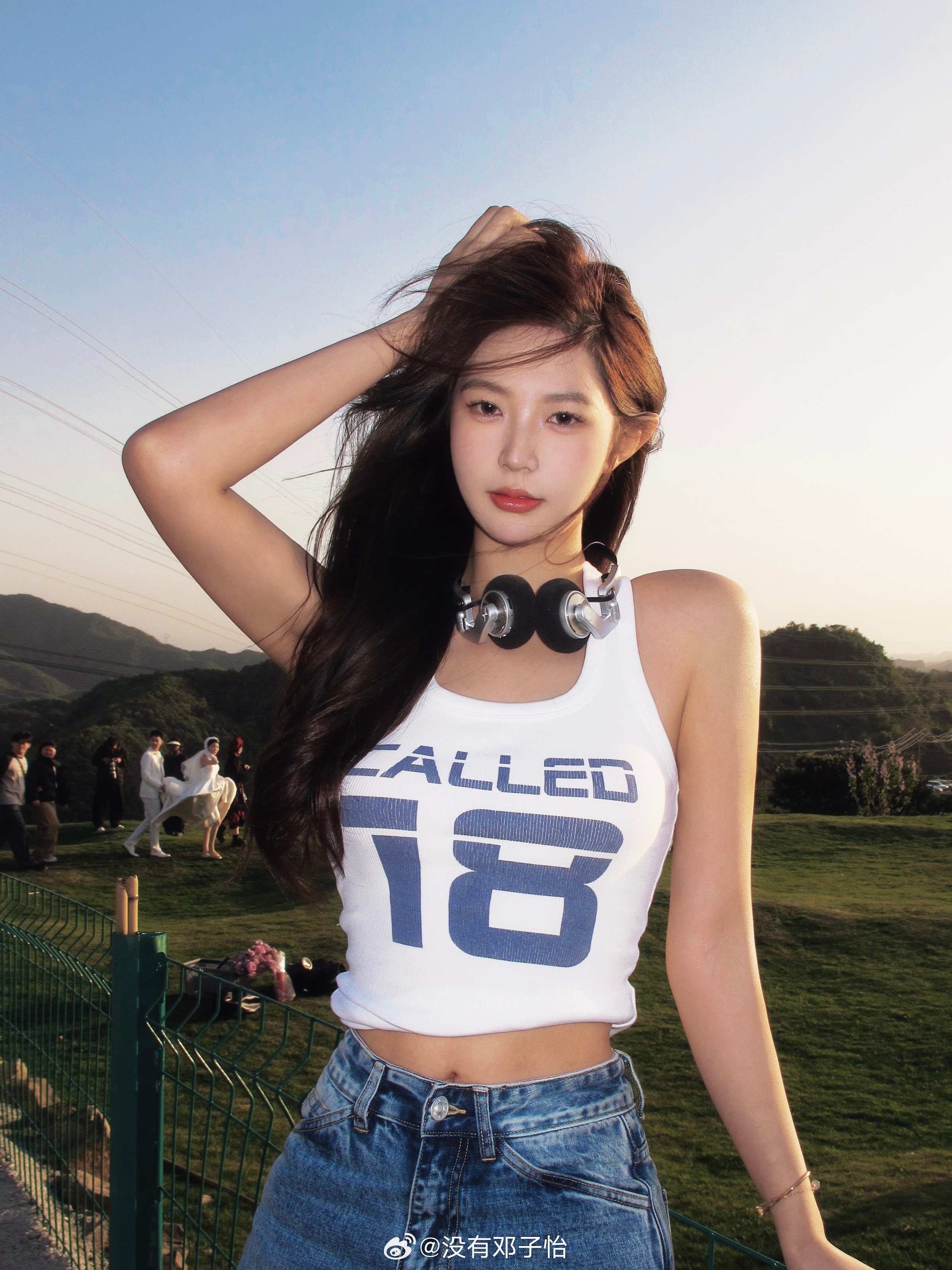 金年会金字招牌信誉至上火辣身材😍😍meiko女友邓子怡晒照：生命力溢出屏幕啦